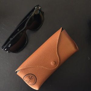 Ray-Ban New Wayfarer RB2132 901 55/18 3N